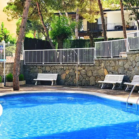 Rentalmar Paradis Apartment *